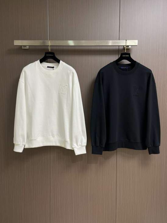 Picture of LV Sweatshirt _SKULVS-XLtltx0134219